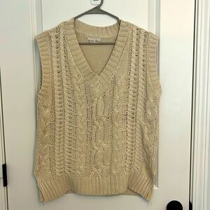 Becool cream sweater vest